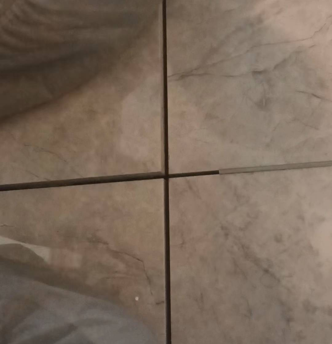 地面瓷砖空鼓不处理会有什么后果嘛图片(地面瓷砖空鼓不处理会有什么后果嘛图片视频) 地面瓷砖空鼓不处理会有什么后果嘛图片(地面瓷砖空鼓不处理会有什么后果嘛图片视频)